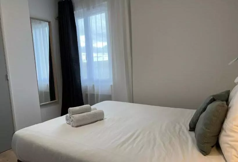 Hotelli Hôtel Le Ponson