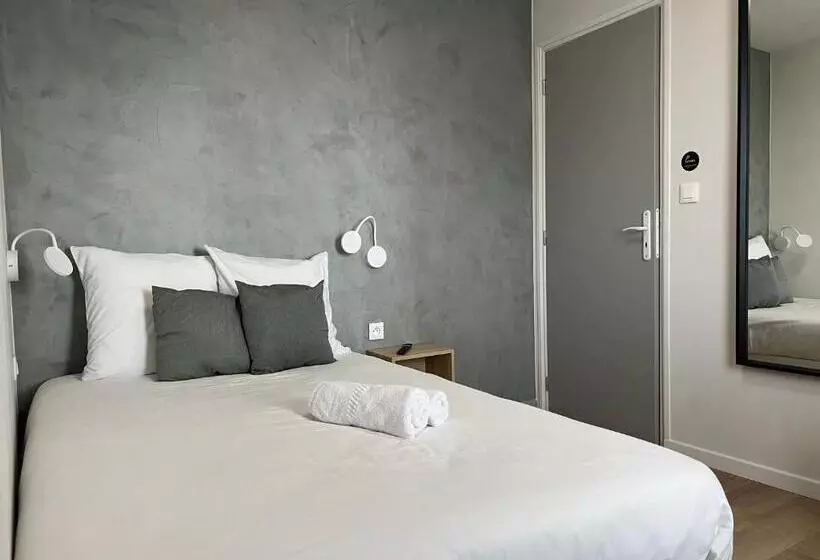Hotelli Hôtel Le Ponson