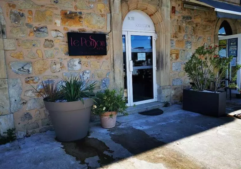 Hotelli Hôtel Le Ponson