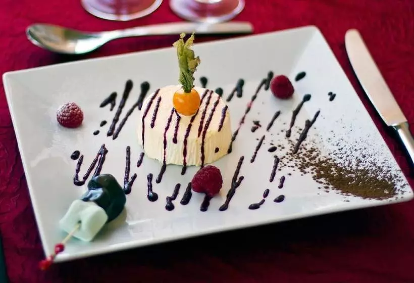 Hotel Restaurant La Calade