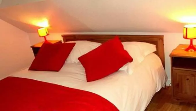 تختخواب و صبحانه Auberge An Douar