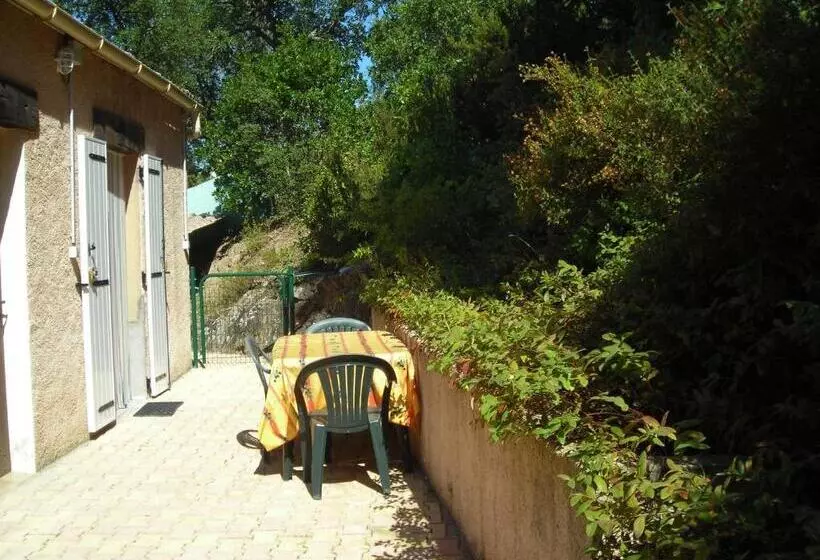 Bed and Breakfast La Villa Sam