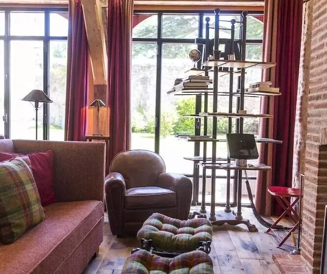 تختخواب و صبحانه Le Clos De Grace
