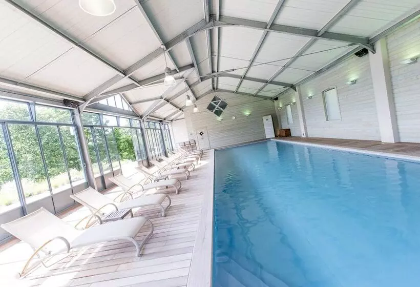 تختخواب و صبحانه Le Clos De Grace