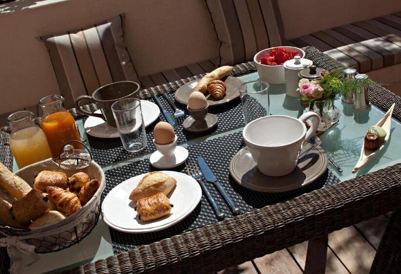 ベッドアンドブレックファースト Le Mas De L Esperance