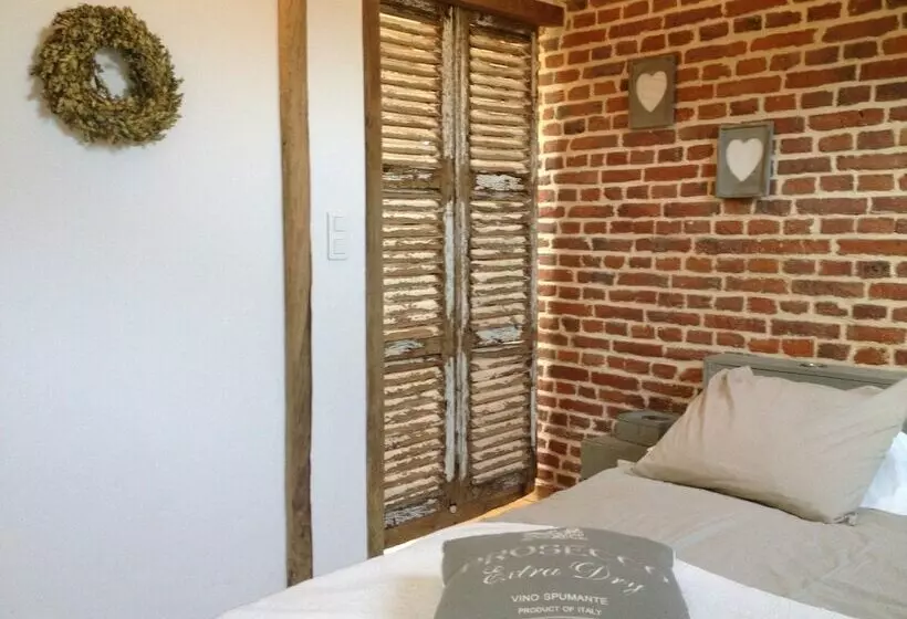 Aamiaismajoitus (B&B) Les Chambres De Ribeaufontaine