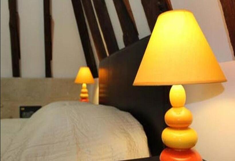 تختخواب و صبحانه Les Galeries De Beaulac