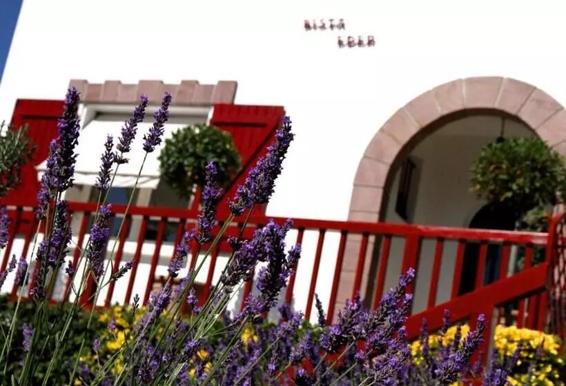 Aamiaismajoitus (B&B) Maison Bista Eder