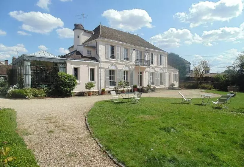 Aamiaismajoitus (B&B) Clos Saint Nicolas