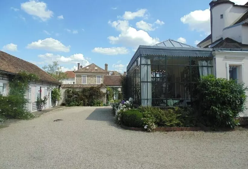 Aamiaismajoitus (B&B) Clos Saint Nicolas