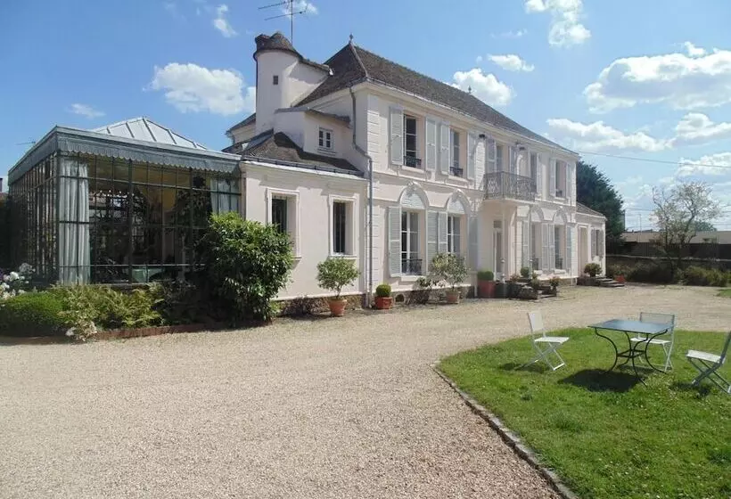 Aamiaismajoitus (B&B) Clos Saint Nicolas