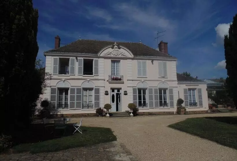 Aamiaismajoitus (B&B) Clos Saint Nicolas