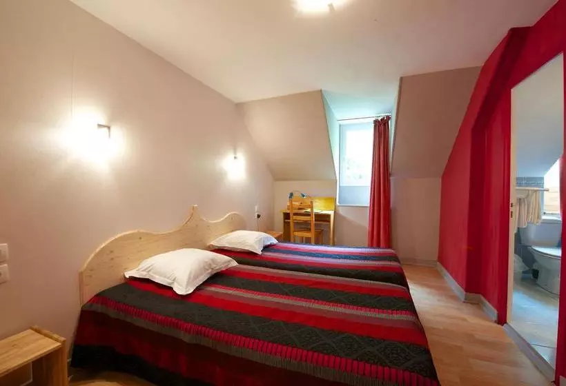 Hotelli Auberge La Caverne