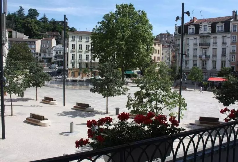 Hotelli Hôtel Du Midi