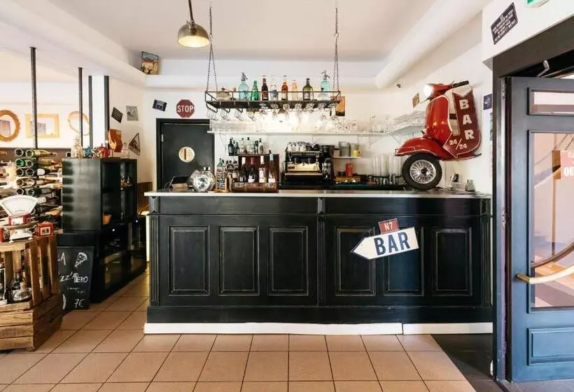 ホテル Hôtel Restaurant La Voile Le Dock Er