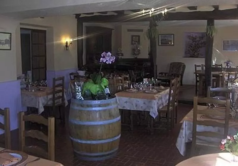 Hotel L Esterille