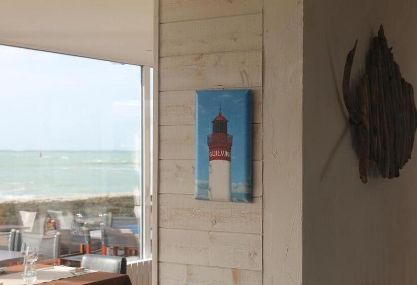 ホテル Le Poisson D Avril