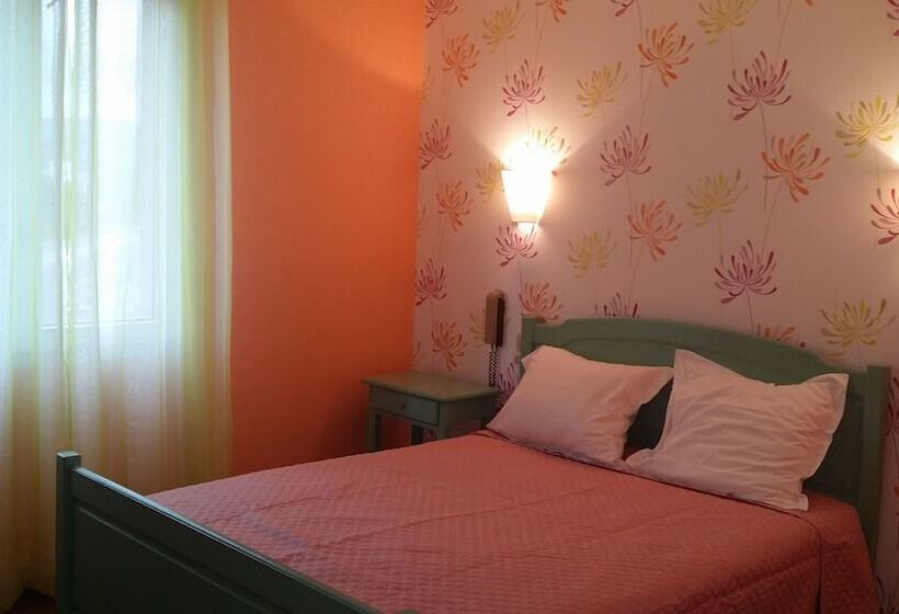 ホテル Les Closeaux Phil