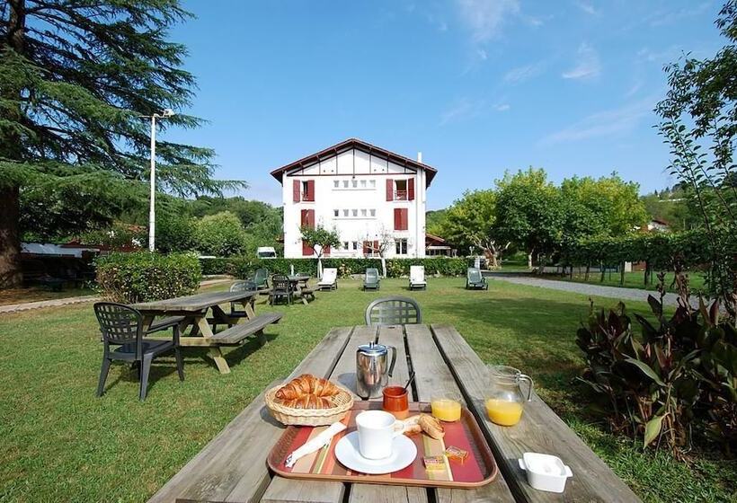 ホテル Pyrenées Atlantique