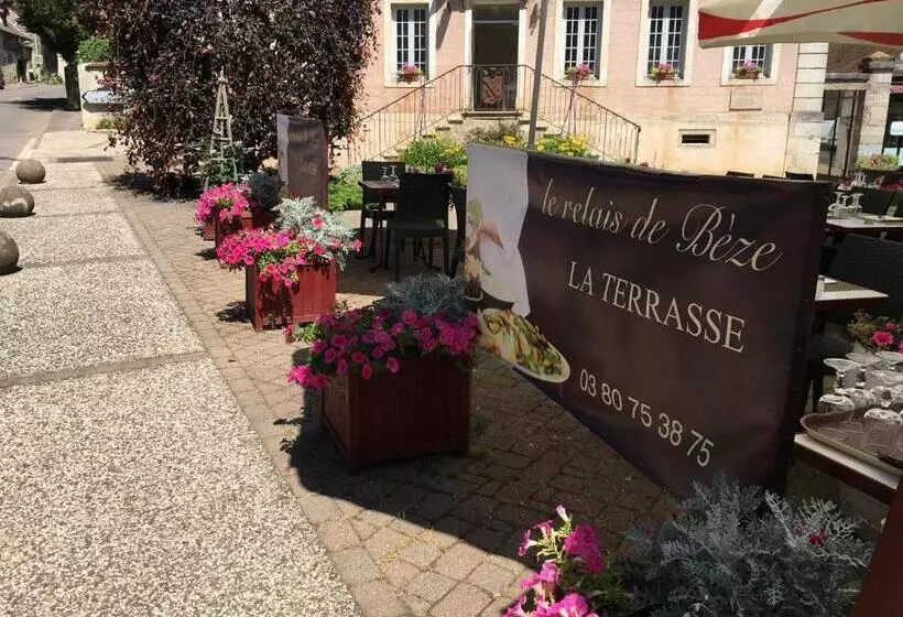 Hotelli Relais De Beze