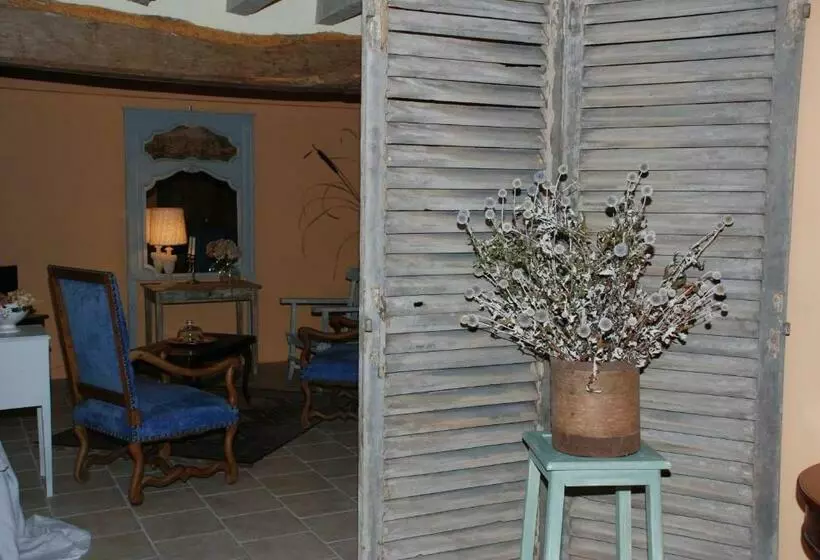 تختخواب و صبحانه Chambres La Vallée