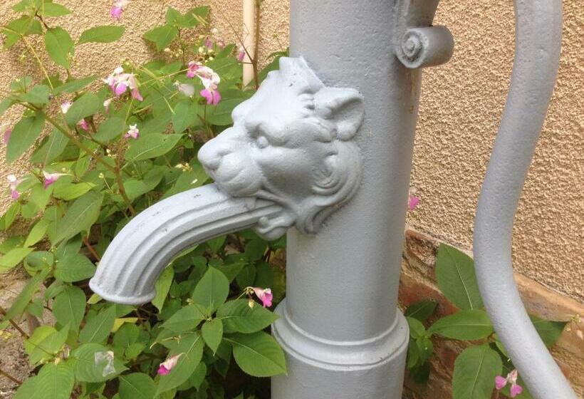 مبيت وإفطار Chambres La Vallée