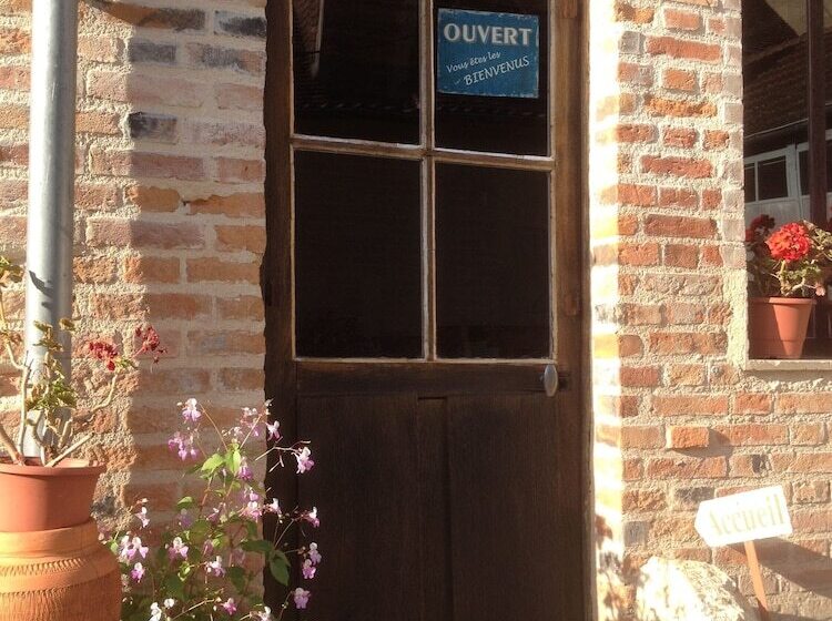 مبيت وإفطار Chambres La Vallée