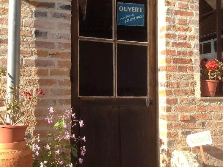 تختخواب و صبحانه Chambres La Vallée