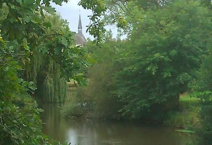 تختخواب و صبحانه Chambres La Vallée