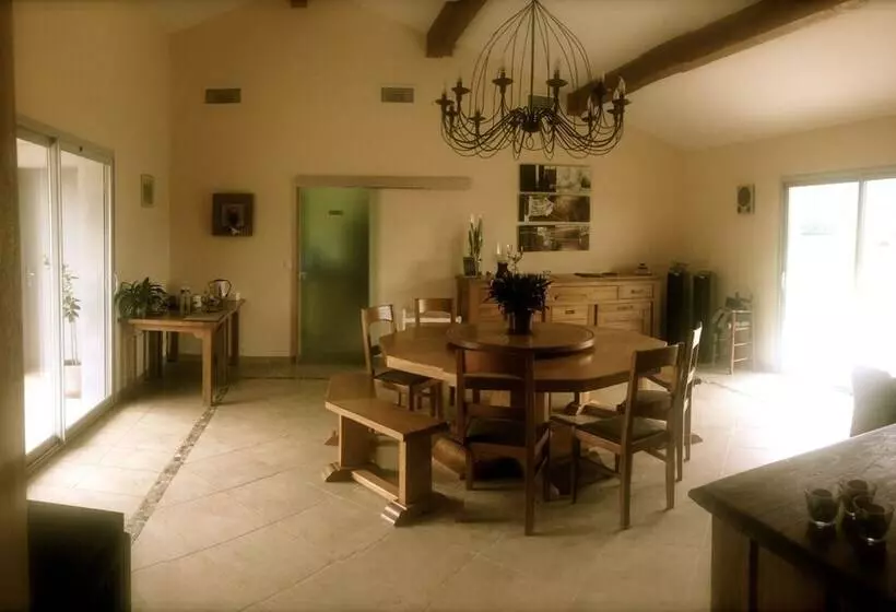 Aamiaismajoitus (B&B) Relais De L Alsou
