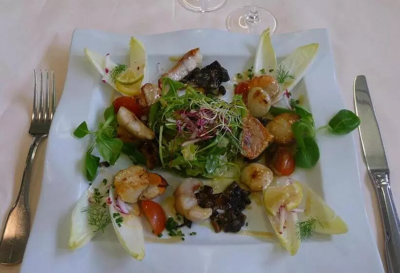 هتل Auberge Le Ratelier