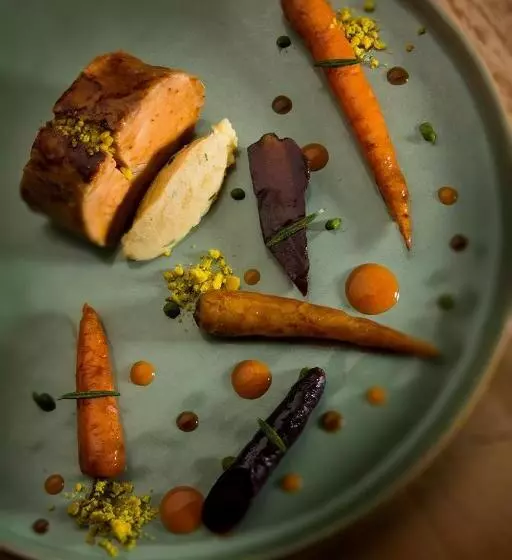 هتل Auberge Pom'poire
