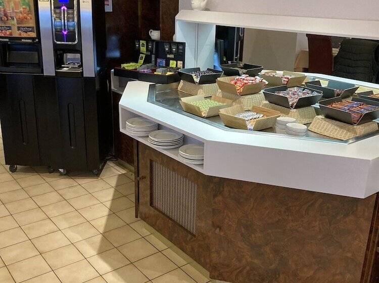 Brit Hotel Essentiel Moulins Avermes