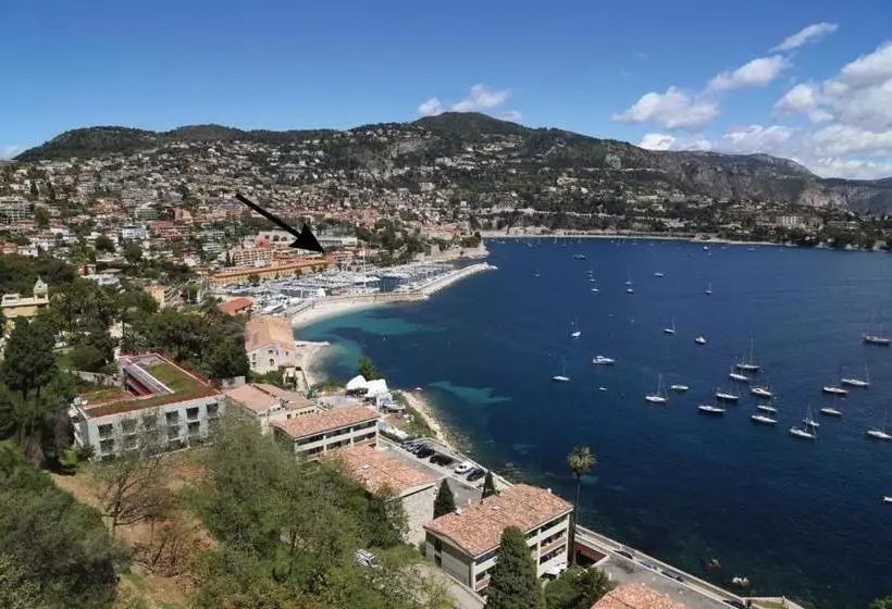 Hotelli De La Darse