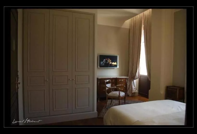 Hotelli Hostellerie Du Coq D'or