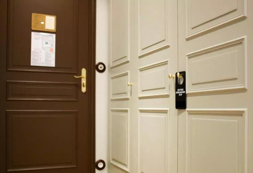 Hotelli Hostellerie Du Coq D'or