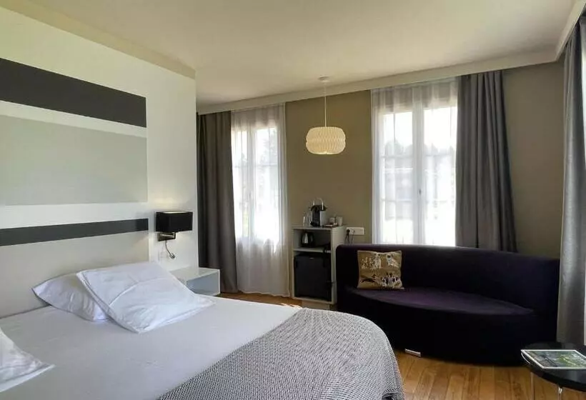 هتل Hôtel Spa Les Corderies