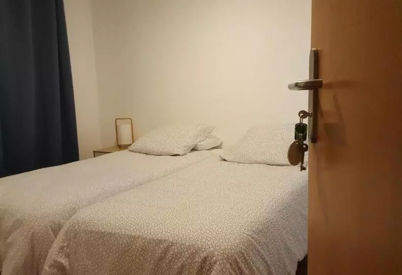 هتل Hôtel Confort