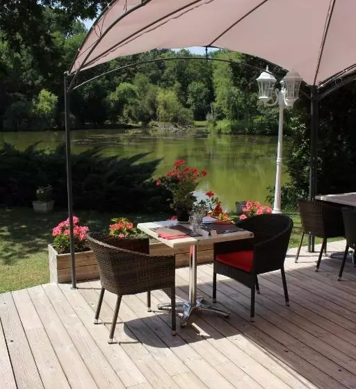 Hotelli Etang Des Reynats