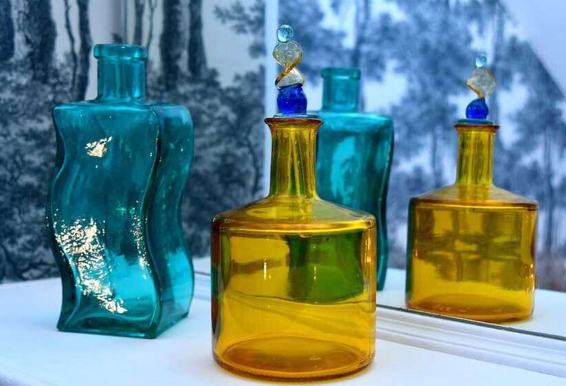 בית מלון כפרי Hôtel Le Tiburon