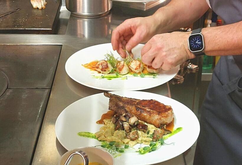 酒店 Hôtel Les Servages D Armelle