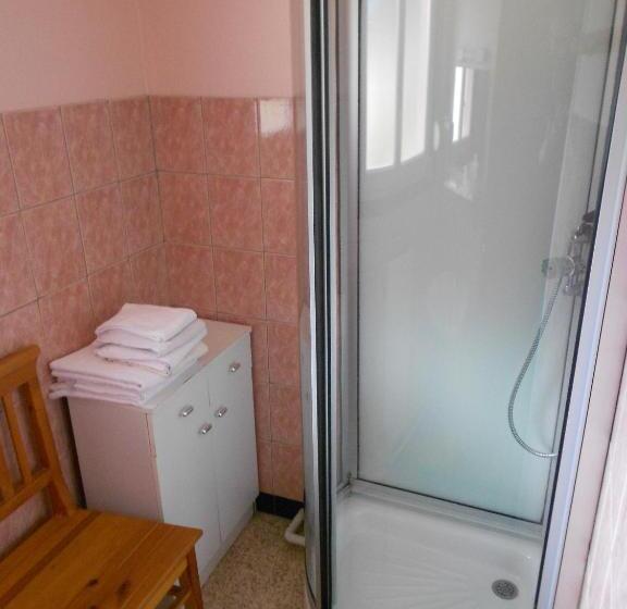 فندق Hôtel L'orée Du Bois