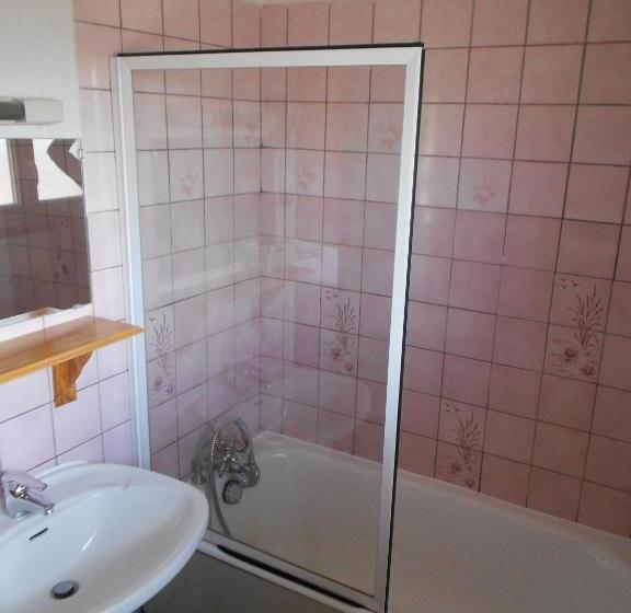 فندق Hôtel L'orée Du Bois