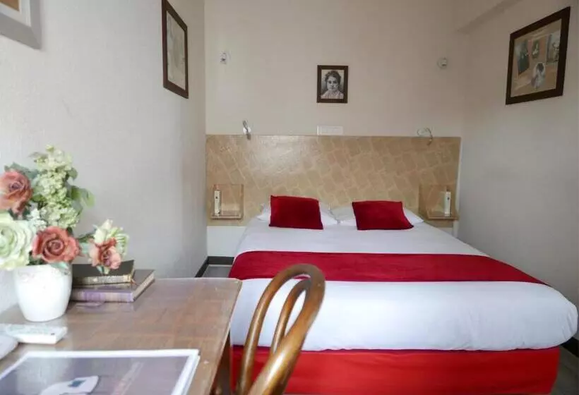 Hotelli Hôtel Mille Et Une Feuilles