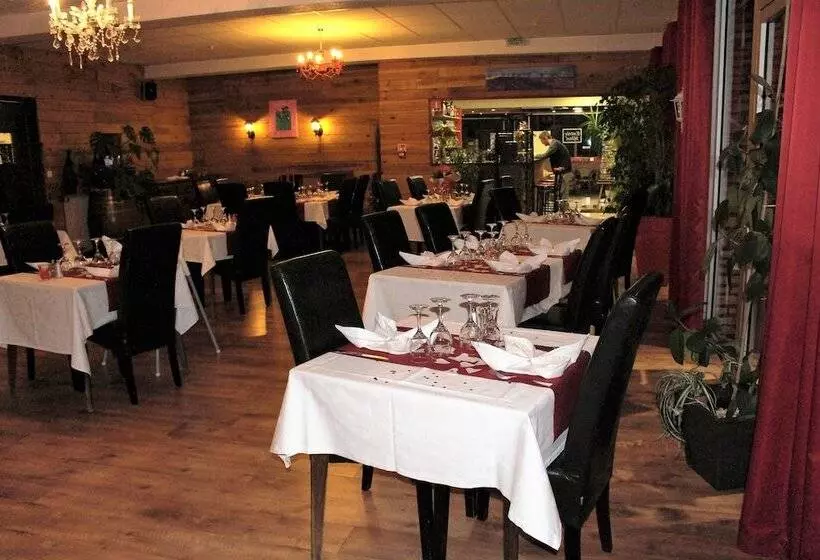 Hotelli Rest  In Born