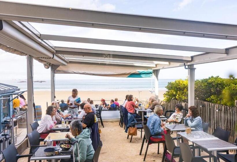 Отель Les Charmettes