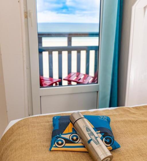 Отель Les Charmettes