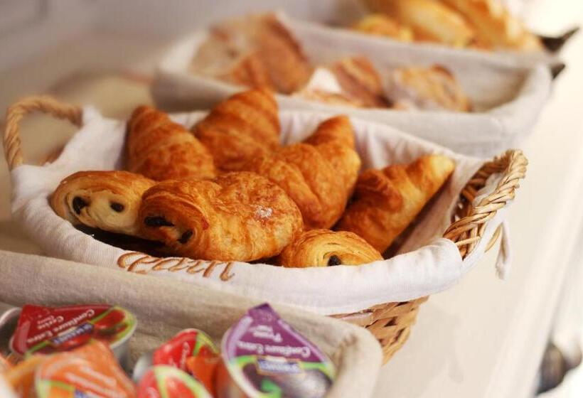 בית מלון כפרי Saint Yves