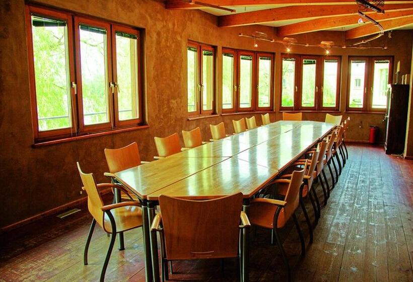 هاستل Seminar Und Gästehaus Flussbad Gartenstrasse