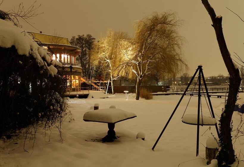 هاستل Seminar Und Gästehaus Flussbad Gartenstrasse